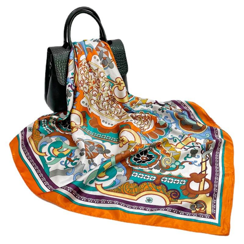 Høykvalitets luksuriøst silkeskjerf pannebånd Skjerf Halsskjerf For kvinner Kjede Silkeskjerf Dekorativt sjal for kvinner