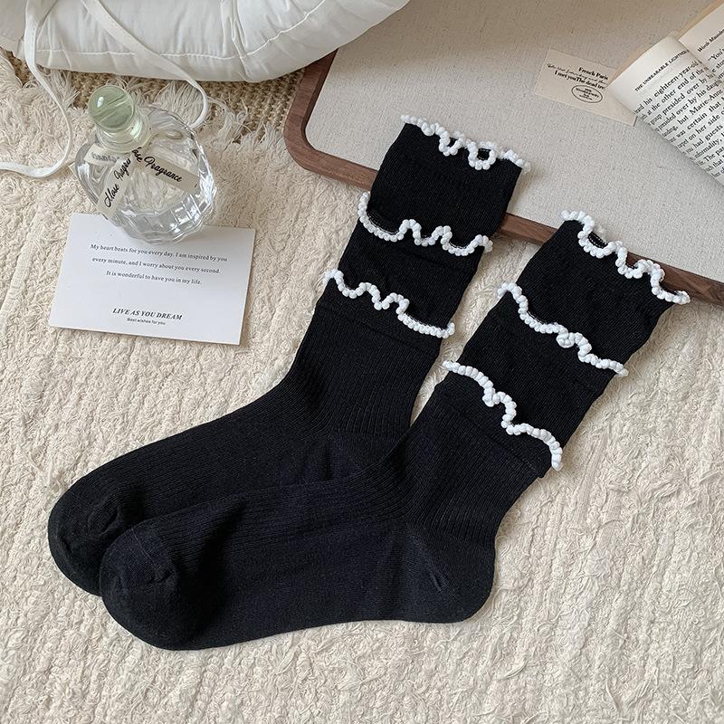 Women's Spring and Autumn Black Fungus Lace Boneless Mid Tube Pile Socks