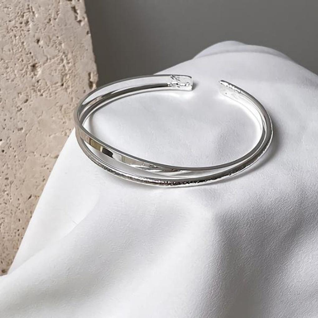 Women's Shine Pearl Plain Motion Layered Bracelet