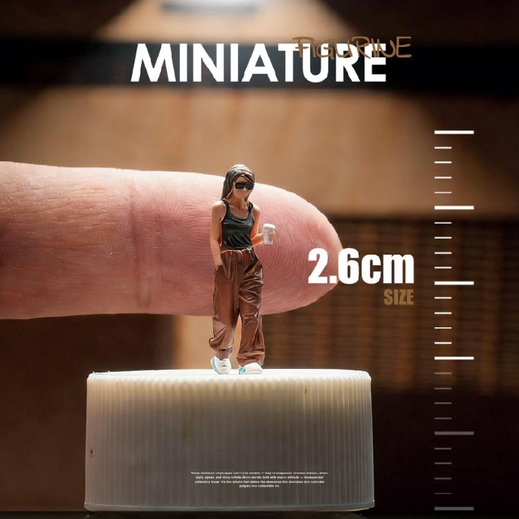 Realistic Coffee Girl Figure Model 1:64 Scale Hand Painted Miniature Figures for Dioramas Props,Photography Collector