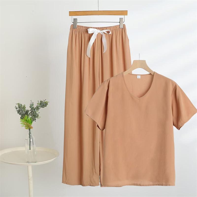 2025 Summer Floral Cotton & Rayon Women's Short-Sleeve V-Neck Top and Wide-Leg Pants Set for Middle-Aged & Elderly Moms