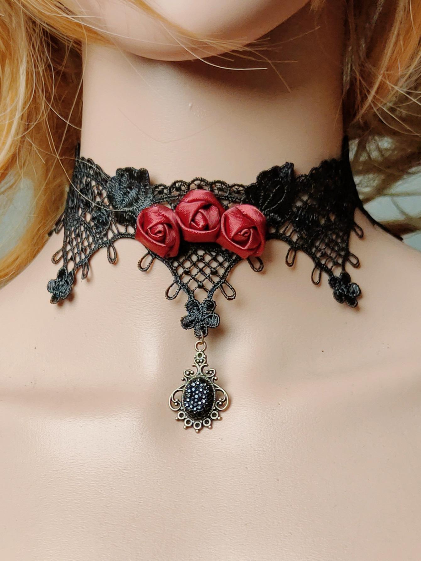 Fashion Tassel Punk Style Gothic Choker Necklace Red Rhinestone Charms Vampire Maxi Necklace Vintage Tattoo Lace Pendant Wedding