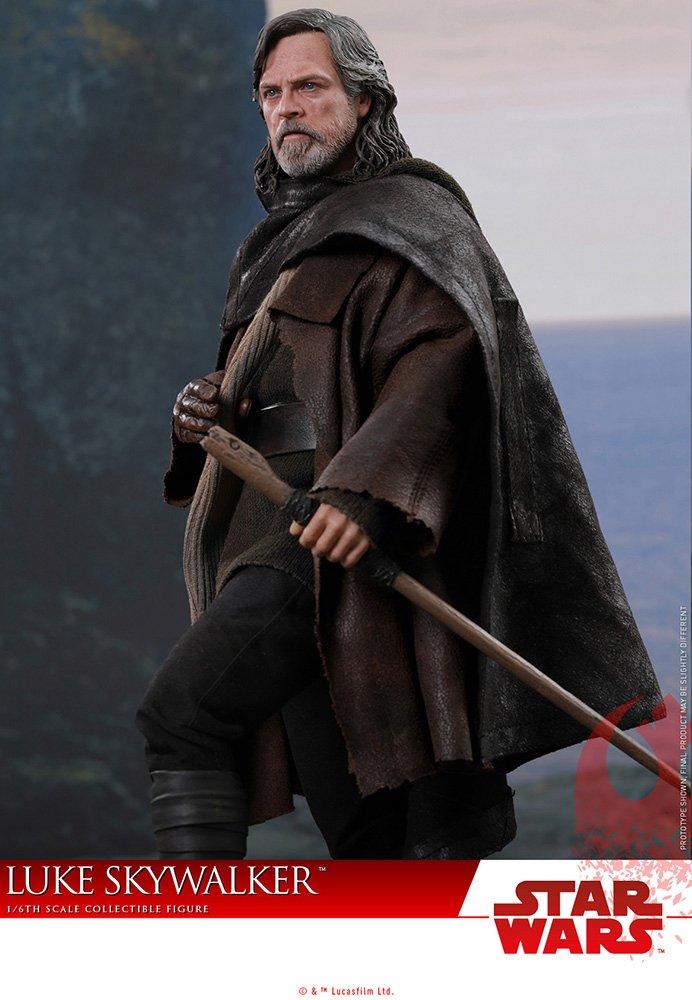 Hot Toys Star Wars The Last Jedi Luke Skywalker Scale Figure 1/6