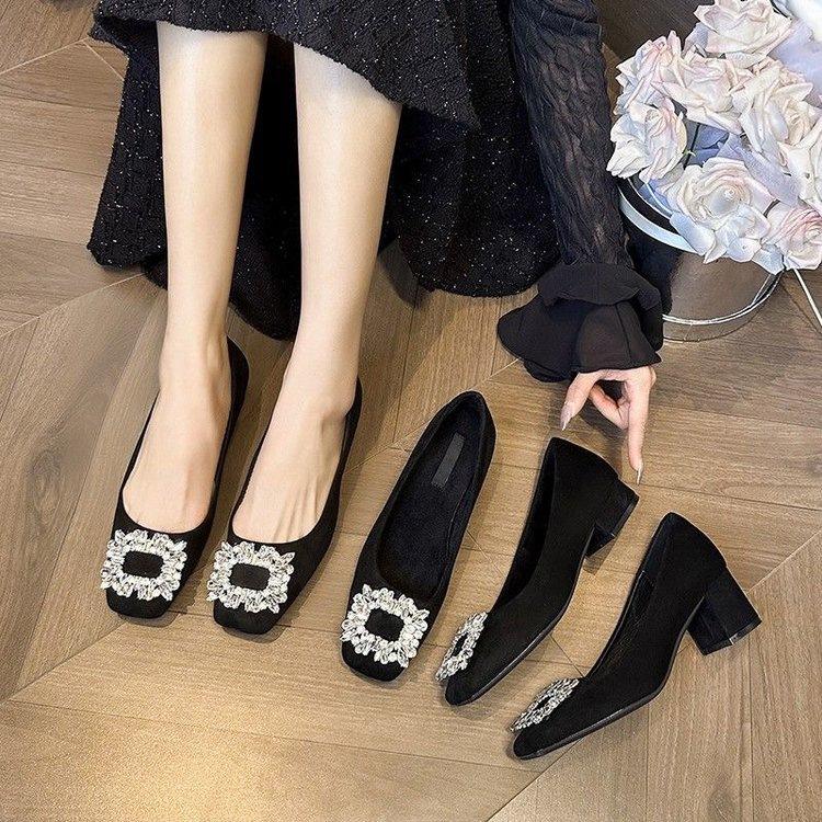 High sense 2025 autumn new French black square head temperament low heel rhinestone high heels versatile commuter women's shoes