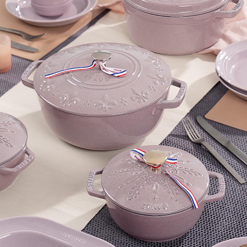 Эмалированная многоцелевая кастрюля STAUB  Снежинка