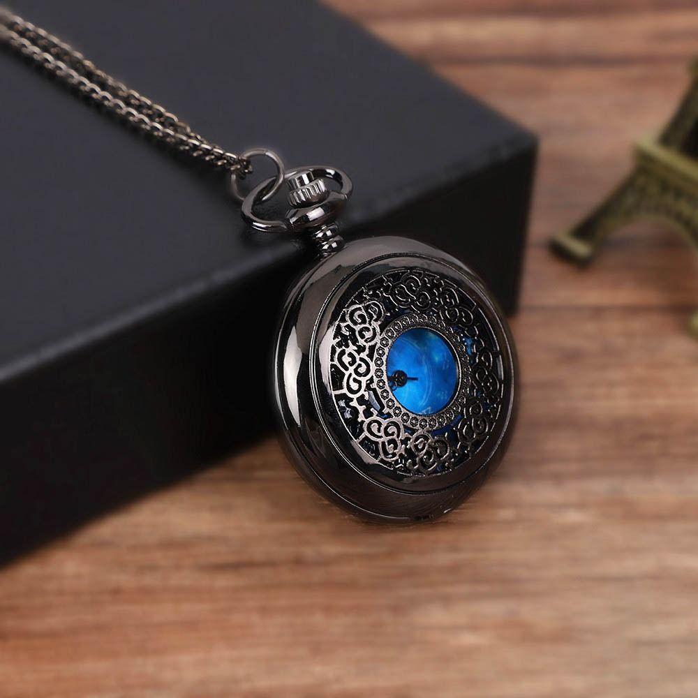 Hollow Steampunk Pocket Watch Quartz Roman Numerals Flip Pocket Watch Decorative Timepiece With Chain Pendant Watch Gift Watch