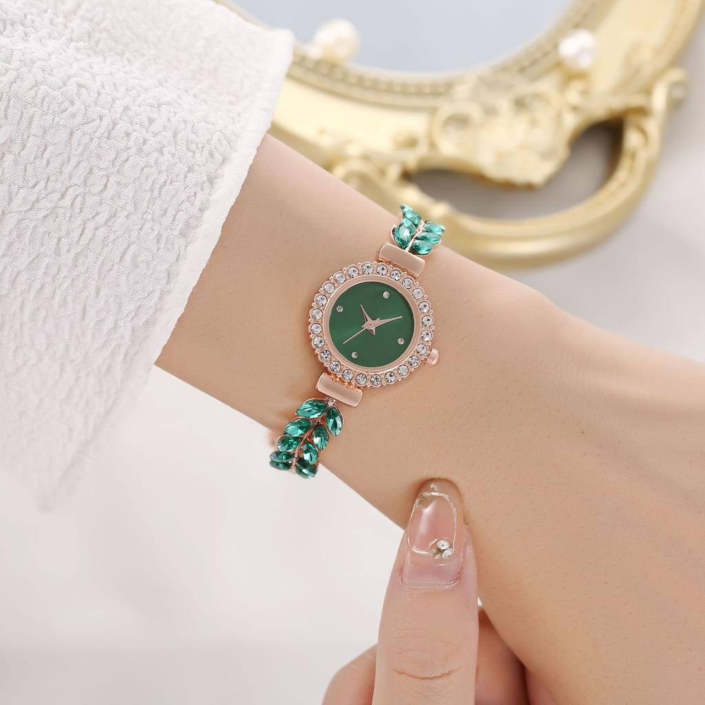 Fashion Green Leaf Thin Belt With Diamond Malachite Green Round Women'S Watch Pull Adjustment Chain Women'S Quartz Watch