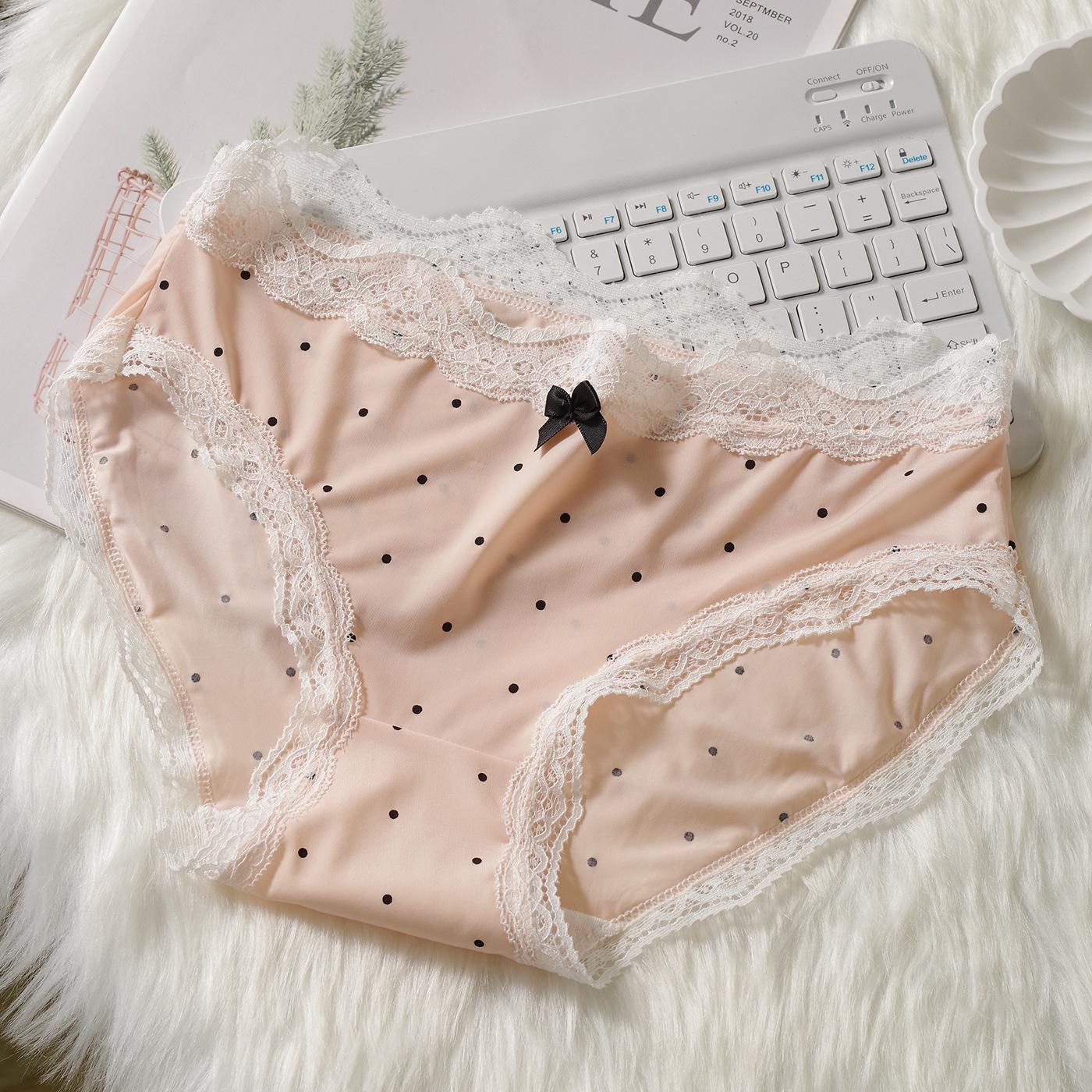 

Ice Silk Seamless Women s Mid-Waist Polka Dot Lace Briefs with Antibacterial Cotton Crotch M (80-100 lbs)