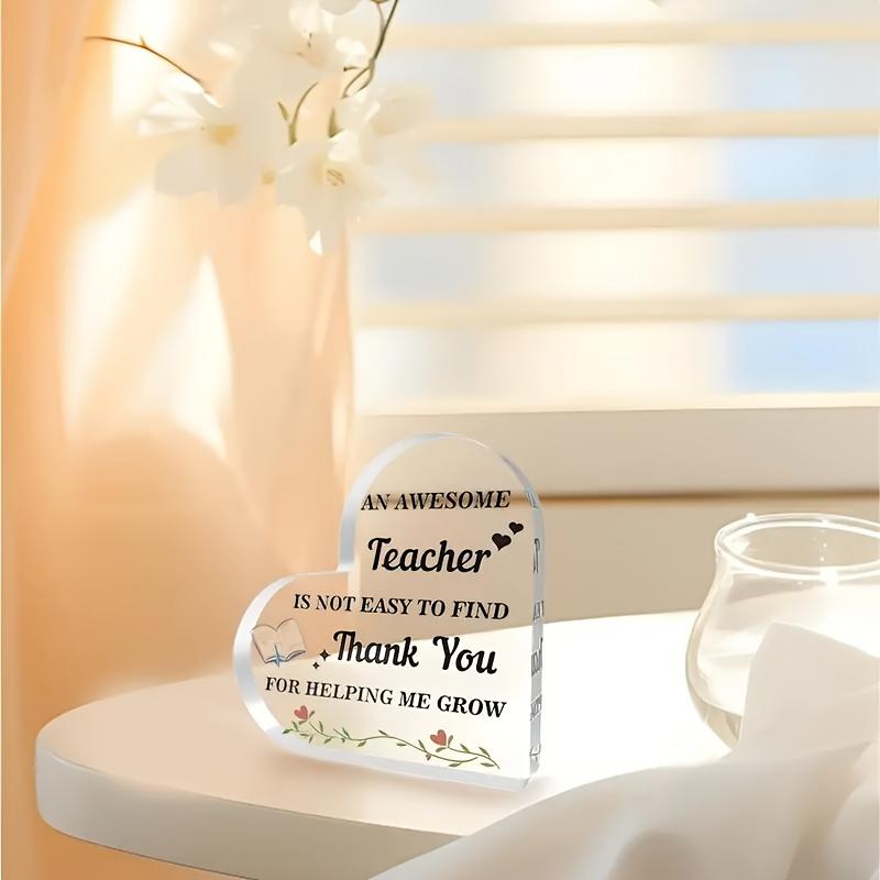 1pc Heart-Shaped Teacher's Day Gift - Acrylic Award with 'An Amazing Teacher Is Not Easy to Find' Message, Graduation/ End of Year/ Christmas Present 