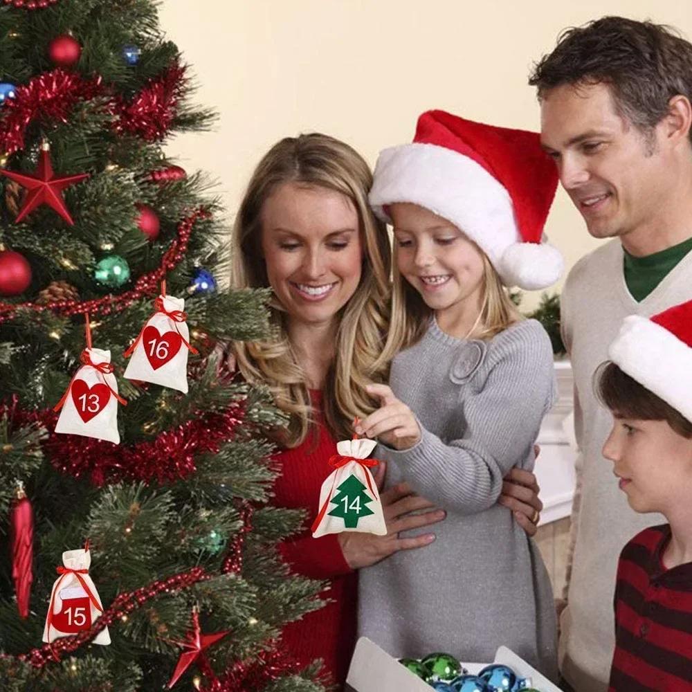 24 ST Festlig dragpåse Julparty presentpåse med numrerade etiketter Adventskalender i filt Nedräkningsdekoration