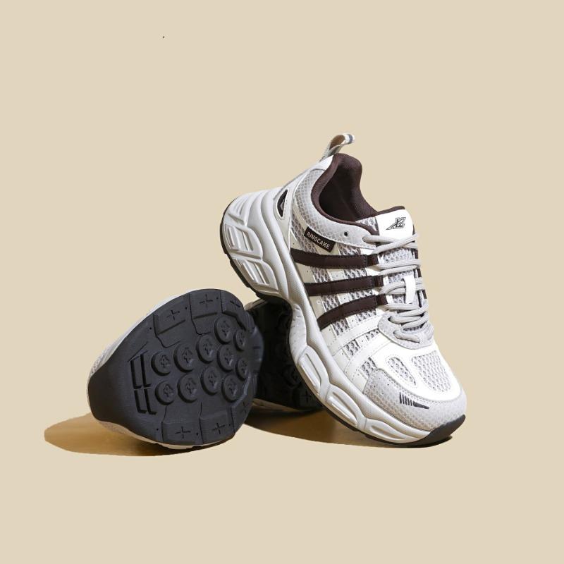 Autumn and Winter New Thick-soled Dad Shoes for Women, Retro Feet, Small Versatile Muffin Sports and Leisure Shoes for Women