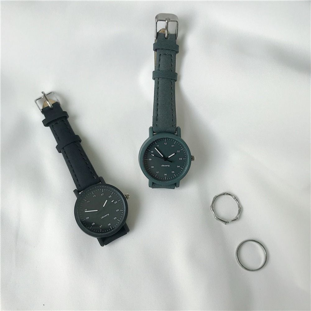 Solid Colo Women's Quartz Watch Clock Round Dial Girls Leather Wrist Watch Candy Color   Lady