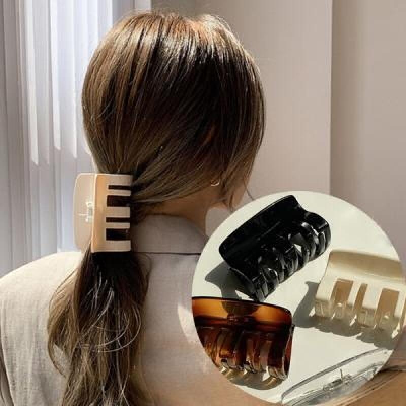 Nine Women s Hair Clips and Hairpins black