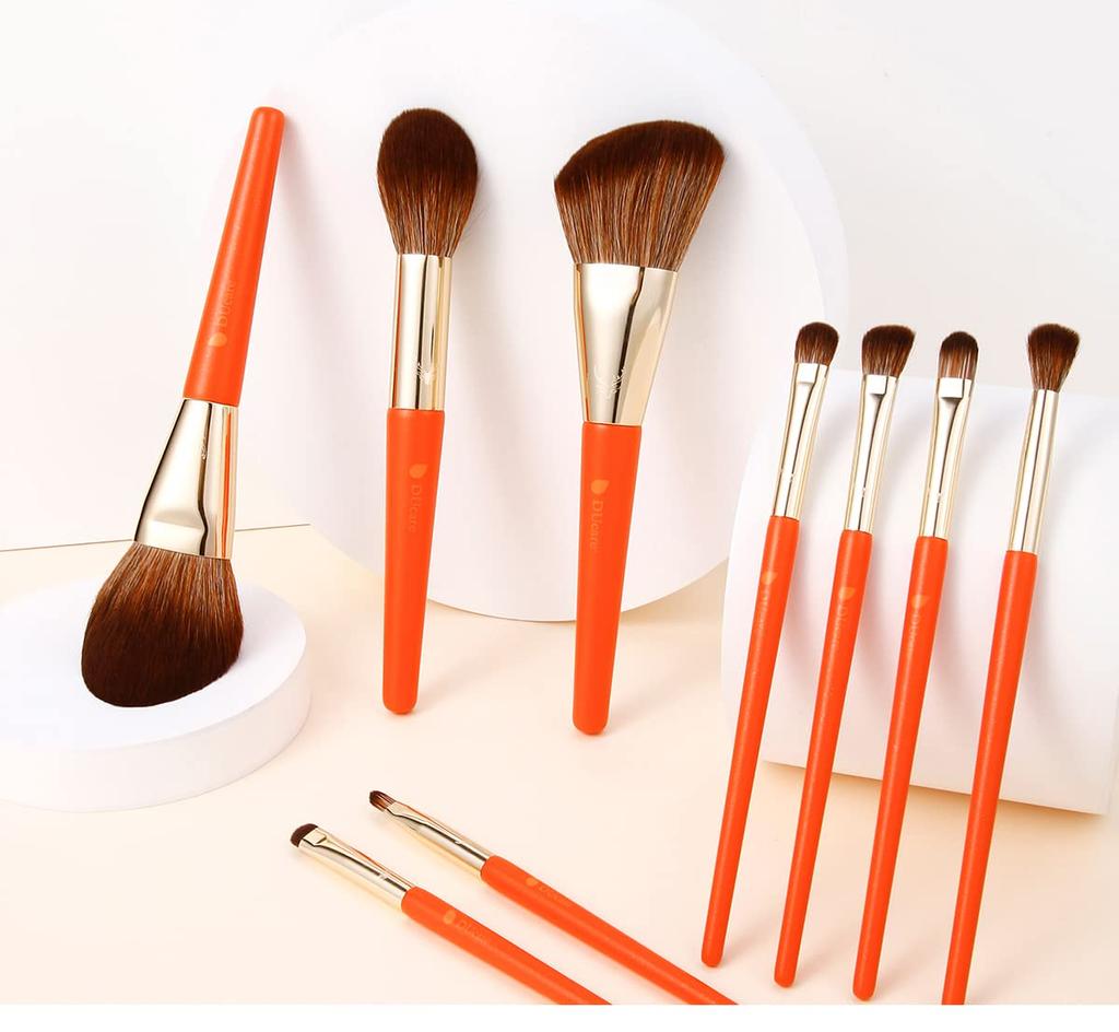 DUcare Makeup Brush Set of 9 Makeup Brush Eye Shadow Brush Face Brush Makeup Brush Super Soft Storage Pouch Included Easy To Carry Makeup Tools