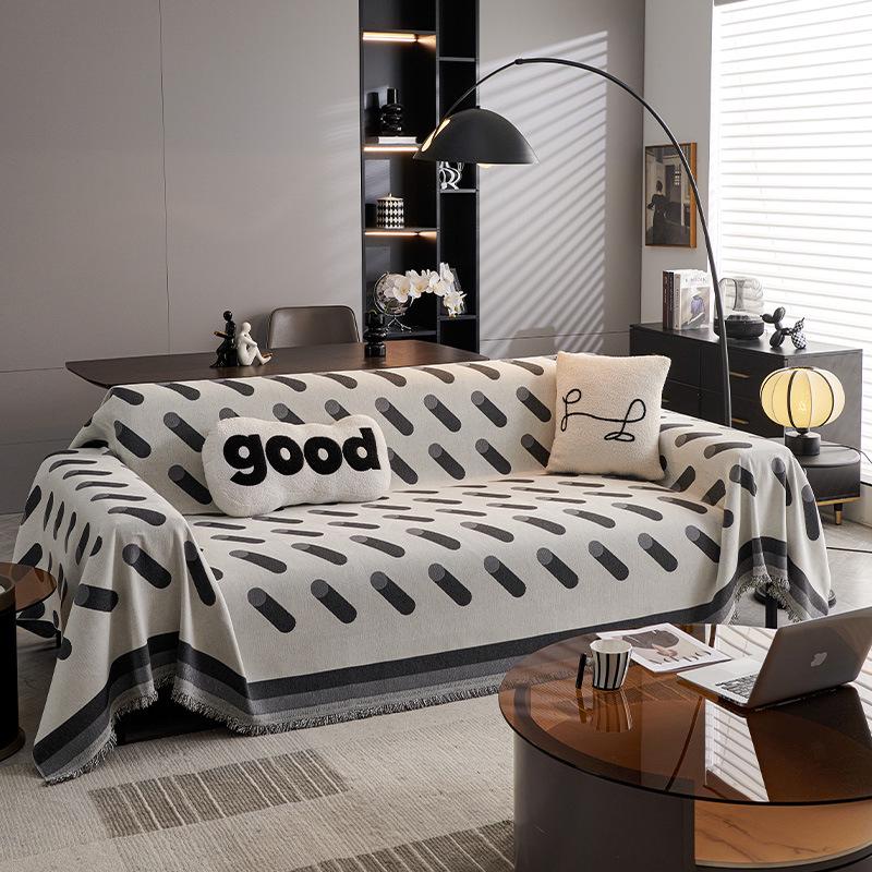Chenille Sofa Cover: Dustproof, Stylish, All-Season Universal Blanket