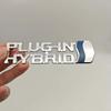 1ks 3D kovová nálepkaPLUGIN HYBRID, znak na bok blatníku, zadní kufr pro všechna auta