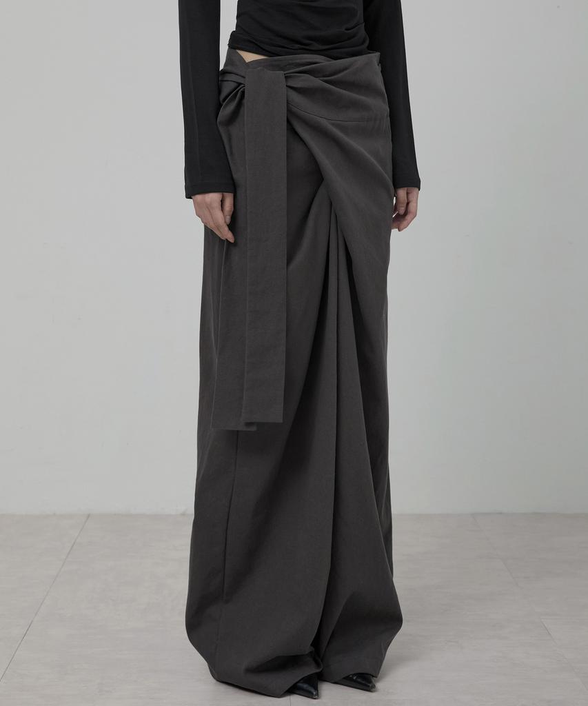 Peulleeoeob Layered Wrap Trousers (Fl-255_Charcoal)