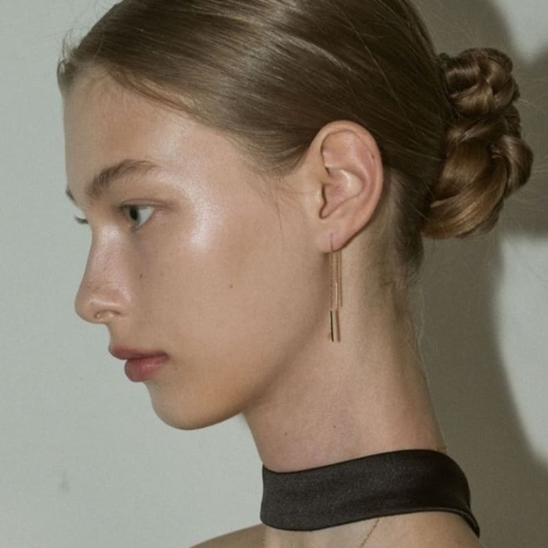 aora EXTRA LONG DROP EARRING DW_172