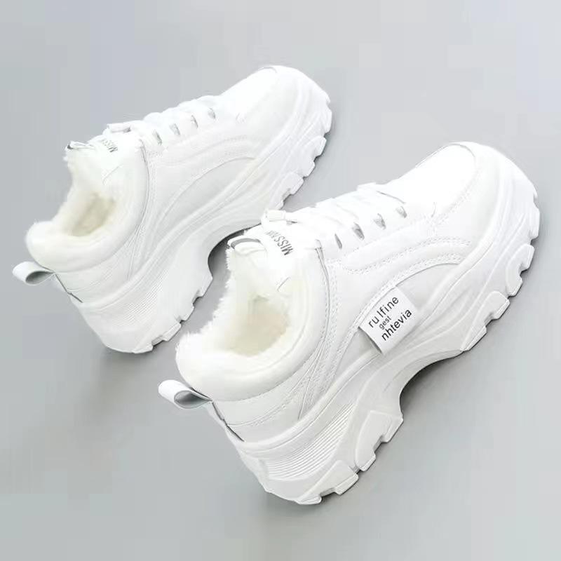 Daddy shoes 22 spring new models, students increase height leisure sports thick bottom tide