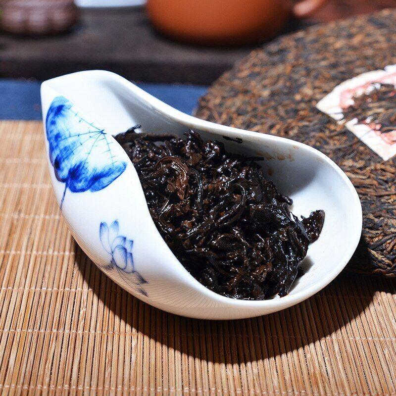 Qiao Mu Jin Zhen * Yunnan Puerh Golden Bud Pu-erh Bolo de Chá Maduro Puer Shu 357g