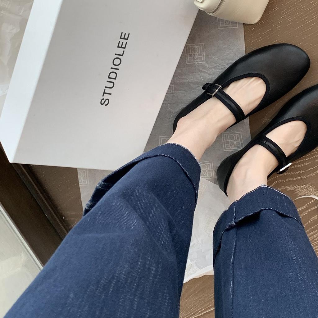 Grape Mother, the Same Style, Round Head Row Wind, One-word Buckle Belt, Leather, Shallow Mouth Flat-bottomed Ballet Shoes, Mary Jane Single Shoes, W