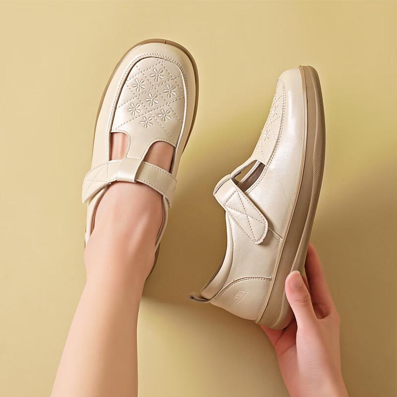 Warrior Women's Casual Soft Sole Flat Loafers