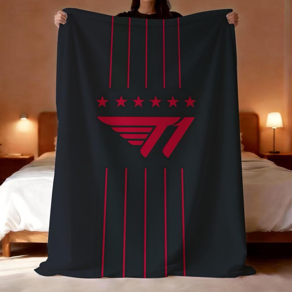 Faker The God of League of Legends Throw Lightweight 240g Flannel Blanket Soft Skin-friendly for Summer Cooling 75X95CM