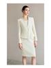 AD Women's Light-Colored Collarless Professional Suit Set - High-End Fashionable Formal Wear for Commuters