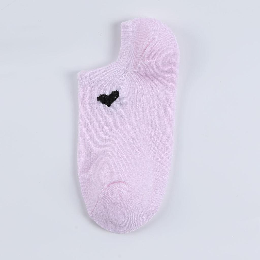 Women's Heart Pattern Low-Cut Invisible Socks – Breathable, Versatile, and Lightweight Summer Boat Socks.