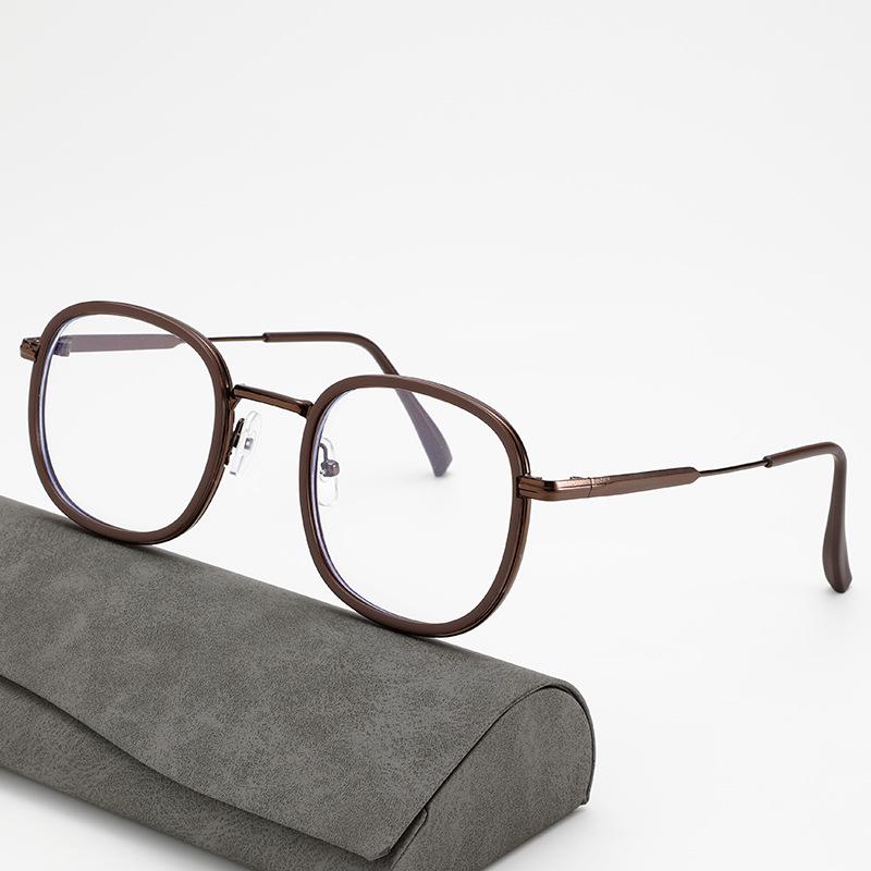 

Фотохромные очки для студентов каштанового цвета с защитой от синего света и улучшенным отбеливанием