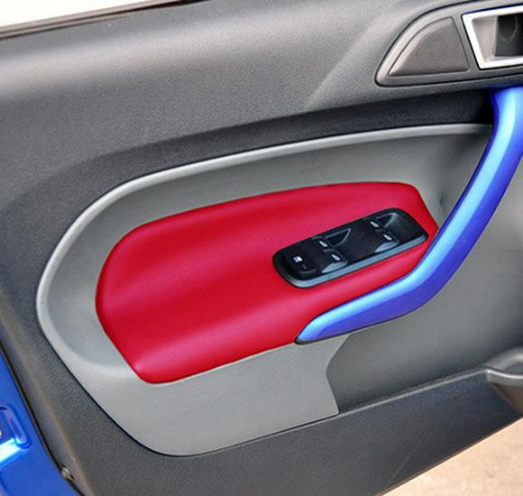 

Форд Фиеста (09-14) Кожаная накладка на дверную панель и подлокотник для обновления интерьера