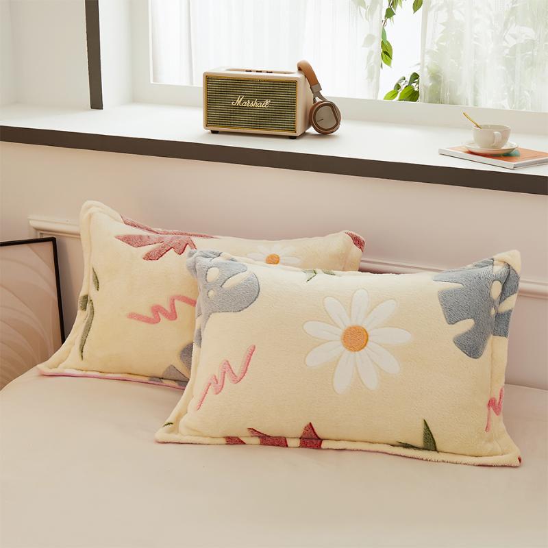 Multi-gauge Cartoon Printed Plush Pillowcase, Rectangular Sleeping Pillowcase, Warm Soft Flannel Pillowcase, Home Decor, Winter