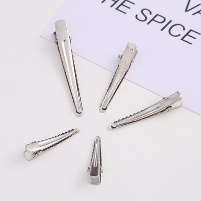 Stylowy Srebrny Klips typu Dziobak | Ręcznie Robiony Dodatek Biżuteryjny | Cienki Kwadratowy Klips do Włosów z Dziobkiem dla Dzieci