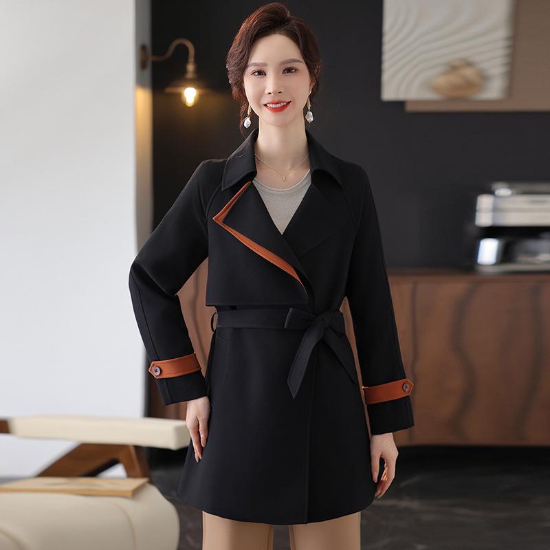 Women s Mid-Length Plus Size Windbreaker - Stylish & Slimming Outerwear for Mature Women 2XL