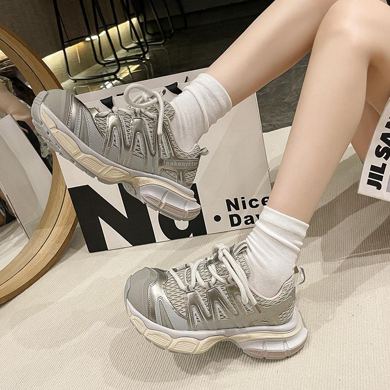 Big Head and Platform Dad Shoes for Women's 2025 Summer New Mesh Breathable Kapibara Lightweight Running Sneakers for Children