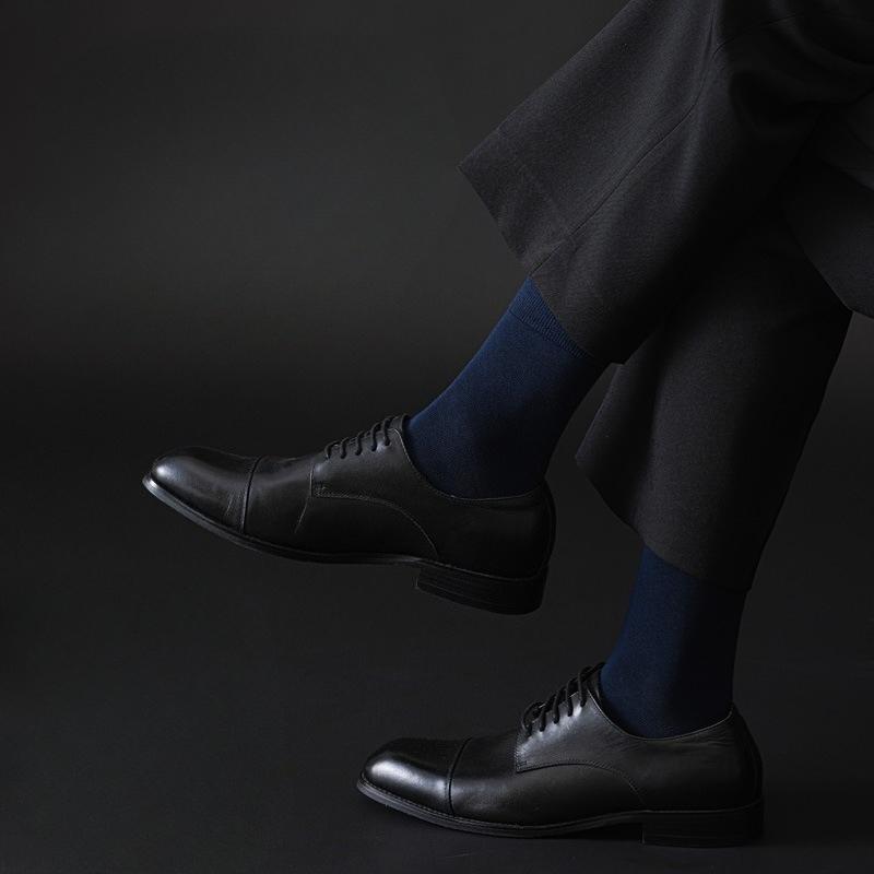 Autumn and Winter Men's Black Business Socks, Men's Socks, Pure Cotton Sweat-absorbing and Deodorizing Mid-calf Socks, Antibacterial Long Calf