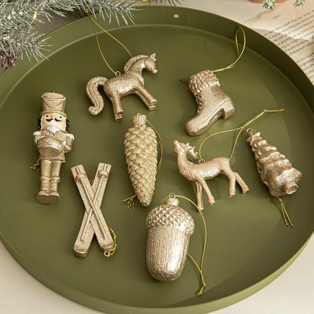 Gold Christmas Hanging Decoration Resin Hazelnut Pinecone Hanging Pendants Deer Horse Angel Soldier Christmas Tree Ornament