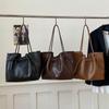 2025 Autumn/Winter Elegant & Versatile Women's Shoulder Tote - Large Capacity, High-End Commuter Bag