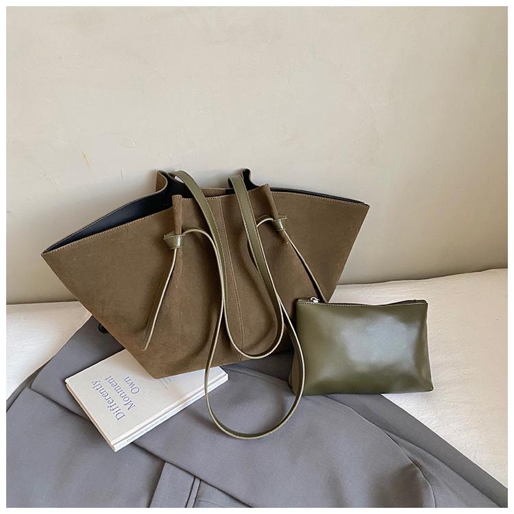 

2025 Minimalist Korean Tote Bag - Solid Color, Large Capacity, Perfect for Daily Commute & Casual Wear зелений