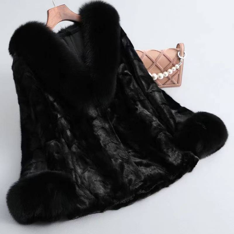 

Пальто из искусственного меха норки женское новое зимнее маленькое пальто средней и пожилой женщины с воротником из искусственного лисьего меха, наряд для мамы 3XL-135-72.5 kg