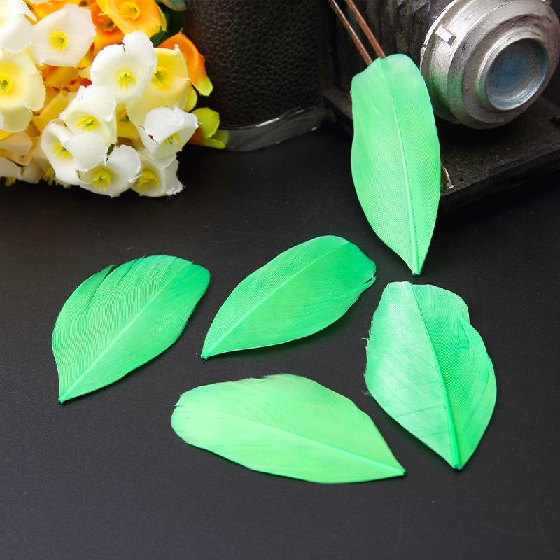 

50 шт. 26 цветов DIY ювелирные аксессуары цвет пера плавающая головка перо гусиное перо ремесло декоративный материал
