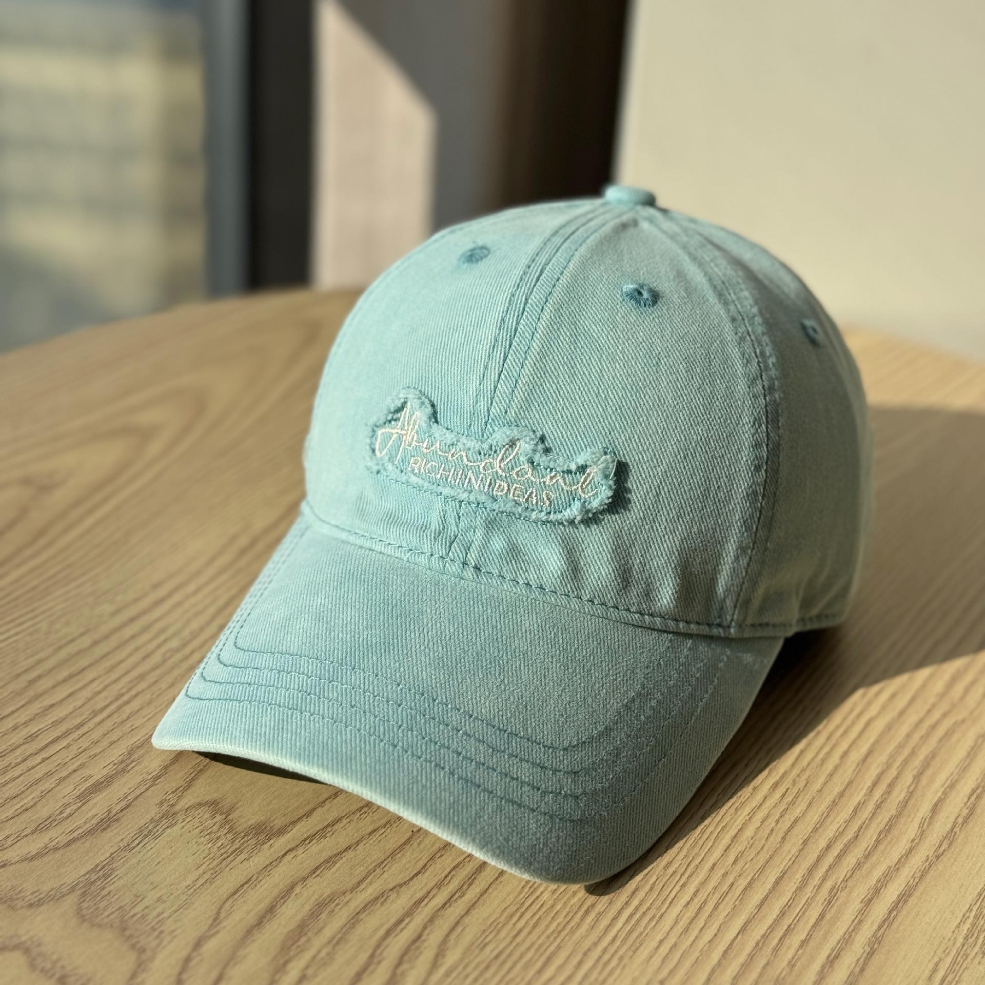 

2026New vintage washed letter embroidery patch soft-top baseball cap for women, suitable for large head sizes, slimming and versatile Adult54-60Adjustable ціан