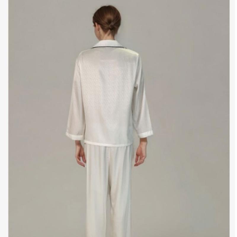 Gentle and Cool Ice Silk Long-sleeved Pajamas Women's Suit Black and White Camellia Spring Loose Women
