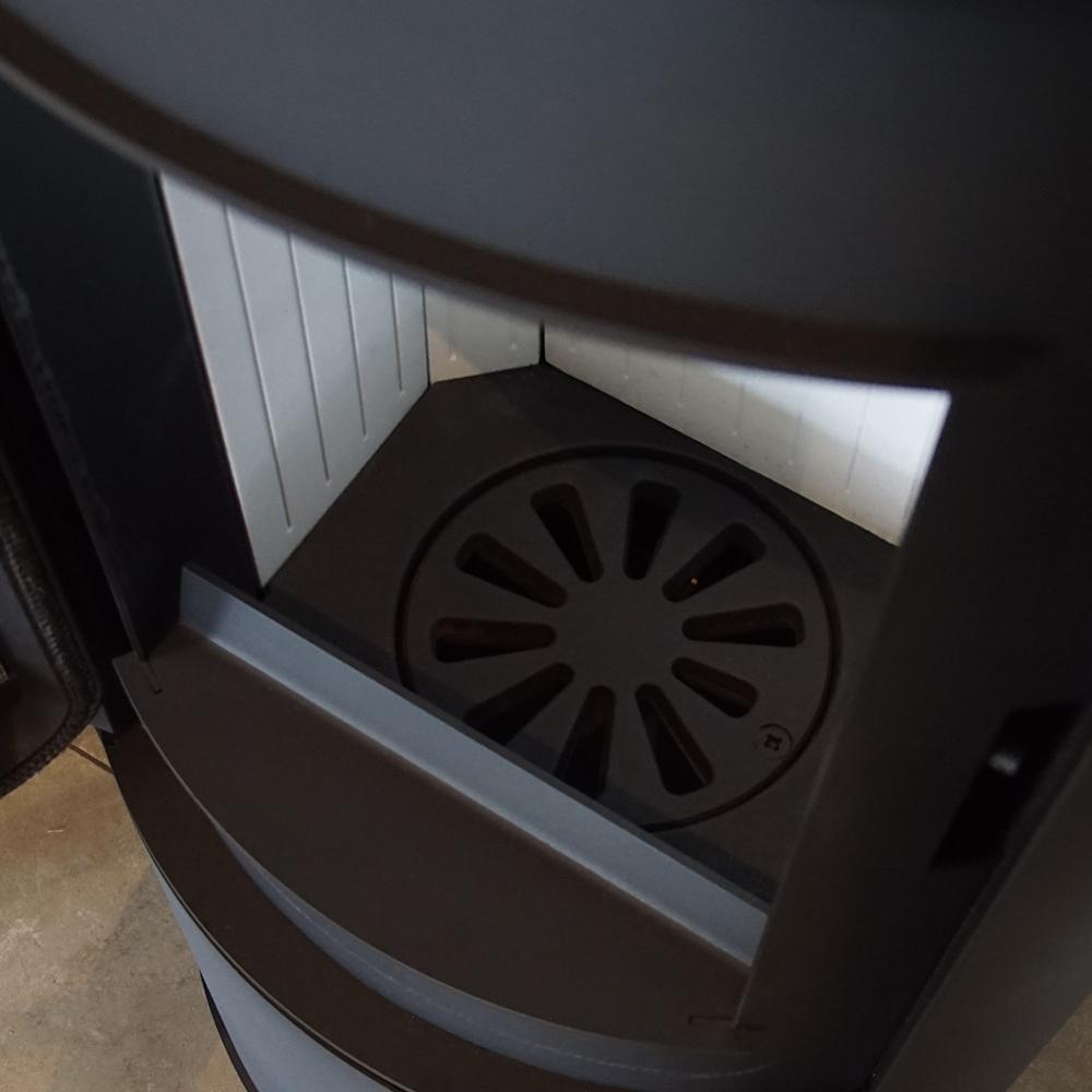 Wood burning steel-cast iron stove KRATKI AB Ø 150 8 kW