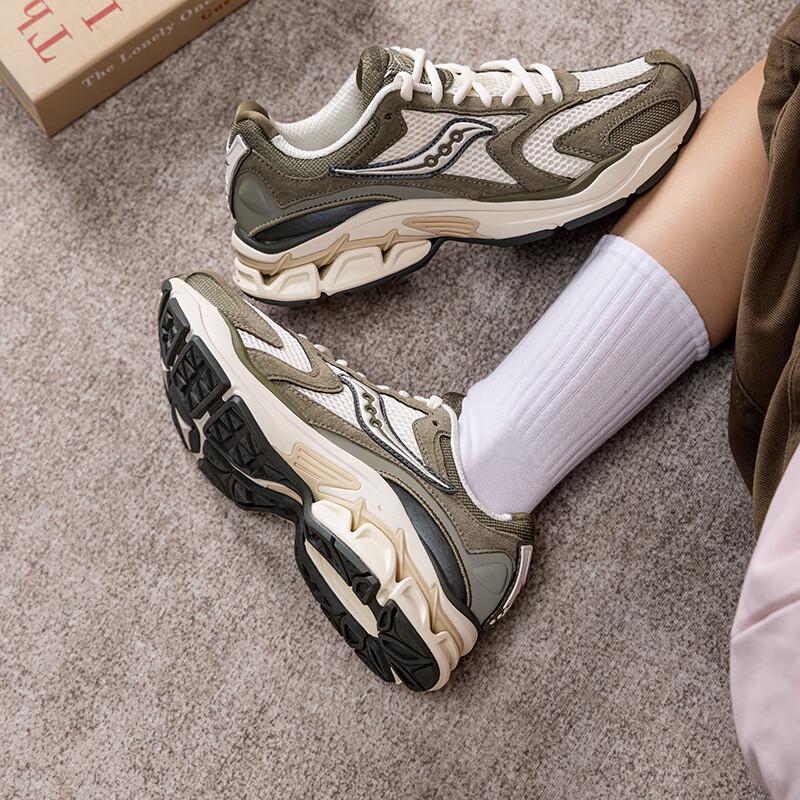 Saucony S79093-3 Unisex All-Season Lifestyle Sneakers