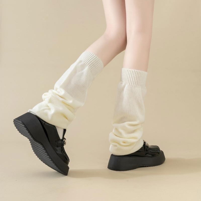 Comfortable Wide Bubble Socks With Breathable Fabric And Stacked Design Loose Slouch Thigh High Boot Socks For Women