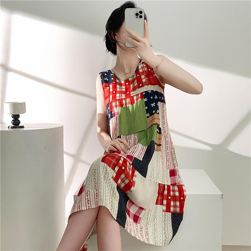 Women's Cotton and Silk Nightgown Summer Thin Internet Celebrity Large Size Printed Pajamas New Sleeveless Loungewear