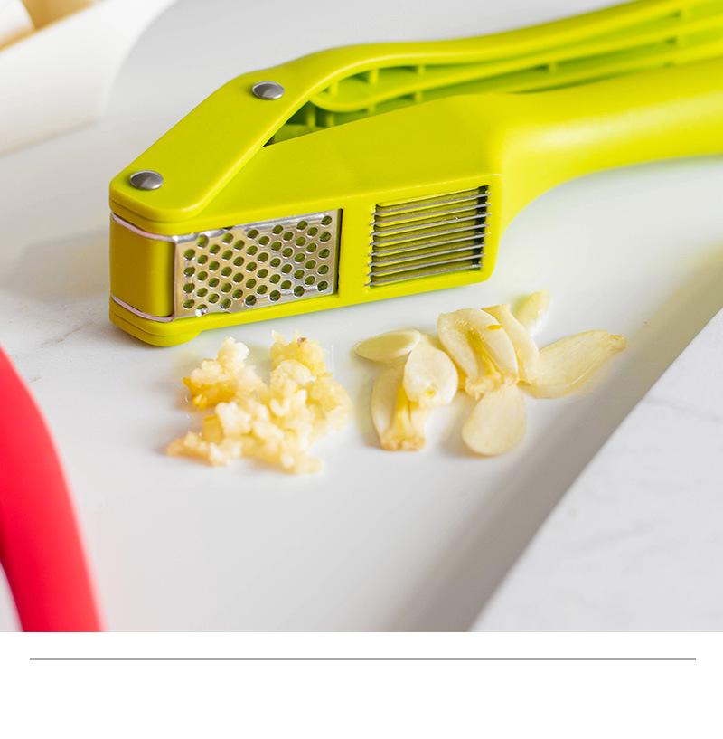 2-in-1 Multifunctional Garlic Press, Mincer, and Slicer Kitchen Gadget