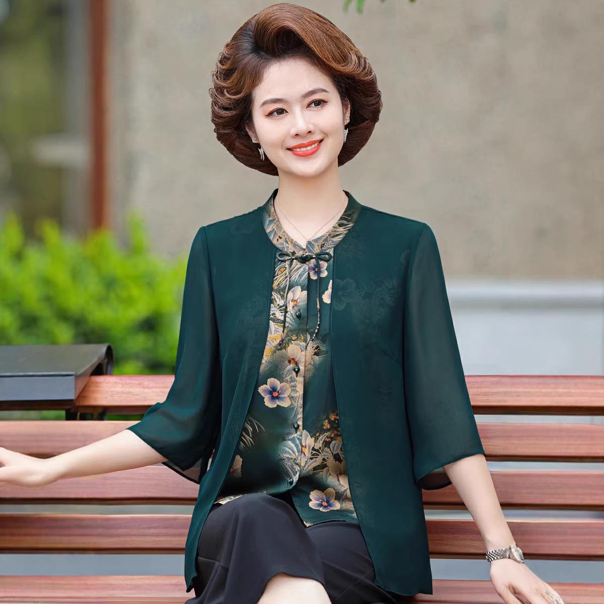 

Stylish Summer Silk Top for Mature Women - 3/4 Sleeve Two-Piece Design 3XL (135-150 jin) зелёный