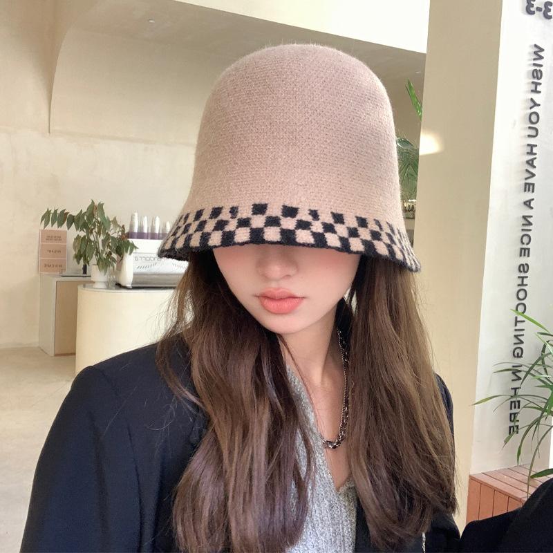 Autumn and Winter New Hats Women's Fashion Checkerboard Knitted Hats Versatile Wool Bucket Hats Show Washbasin Hats